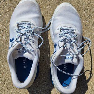 Under Armour Charged shoes size 10 white/blue
